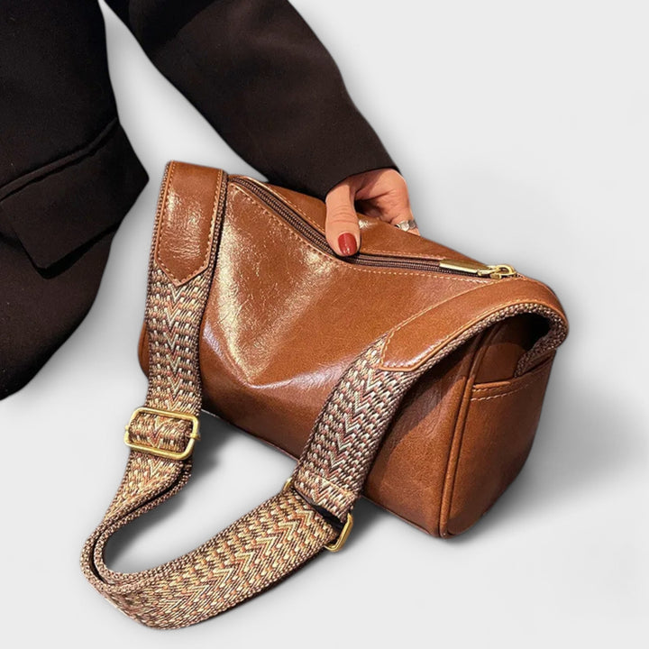 Olivia - Retro Chic Crossbody Bag