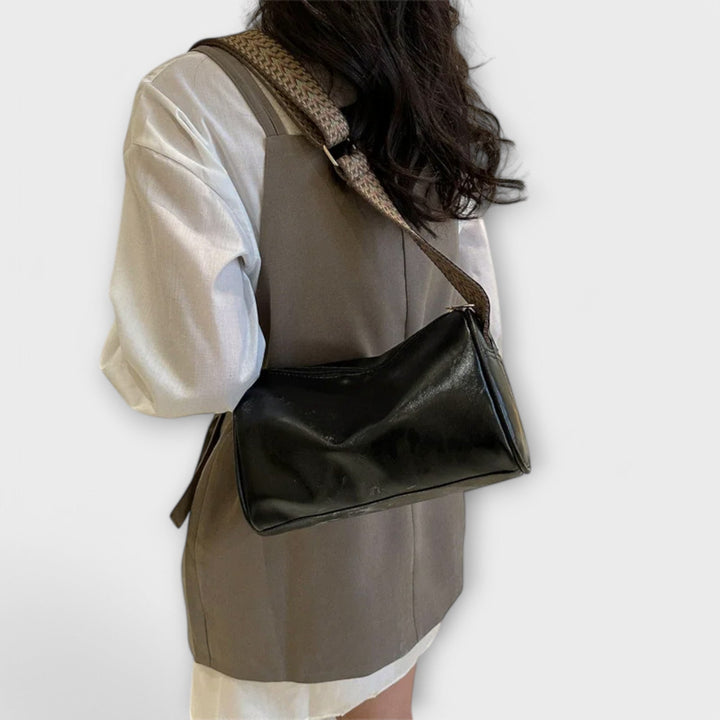 Olivia - Retro Chic Crossbody Bag